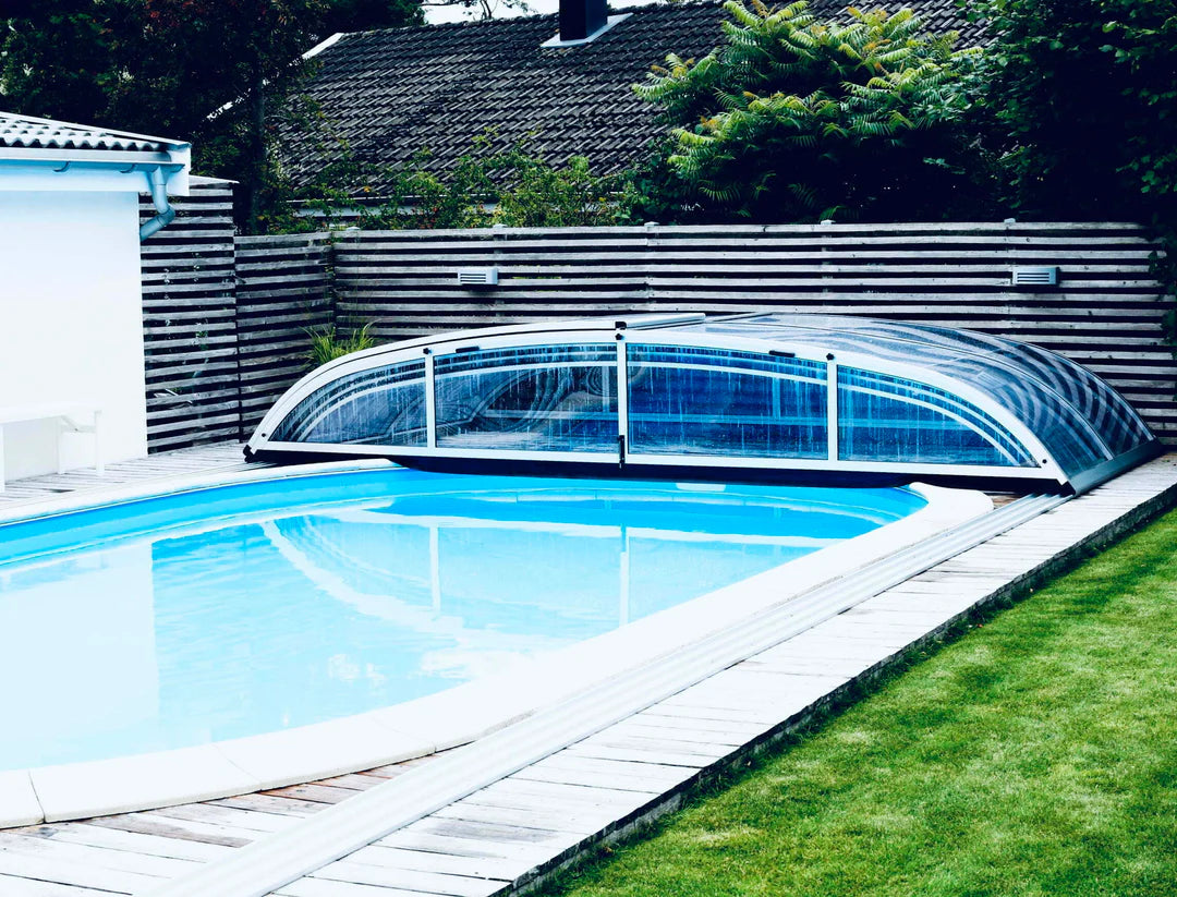 Pooltak Nova Comfort måttbeställt från Gullberg & Jansson