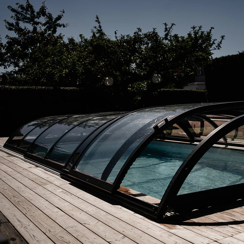 Pooltak Nova Comfort måttbeställt från Gullberg & Jansson